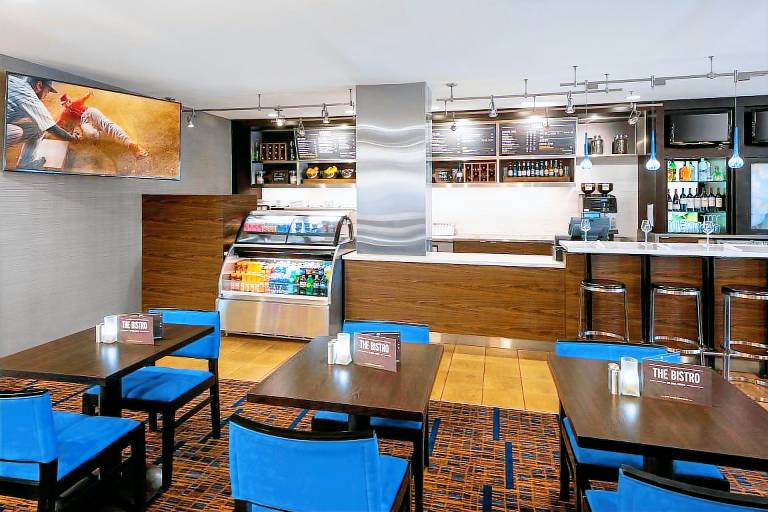Courtyard by Marriott Cincinnati Covington — photo 4