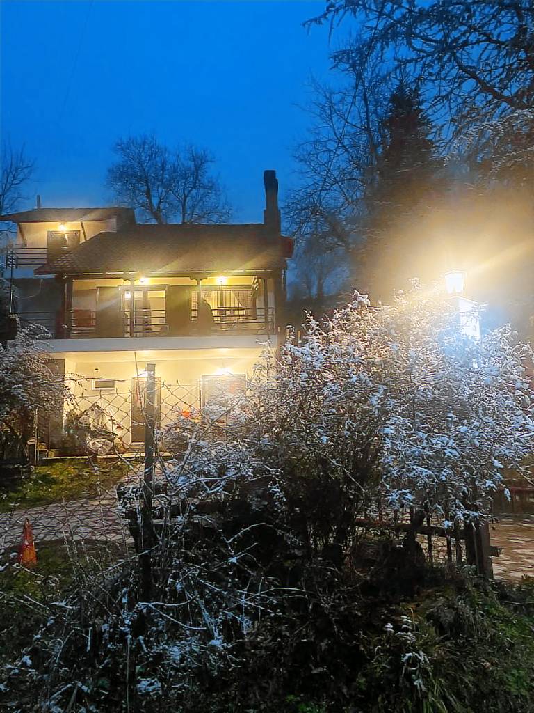 Vacation home with barbeque | Pets allowed — photo 4