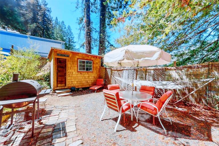 House Guerneville