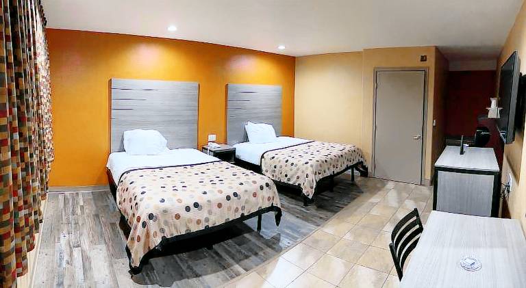 Apex Inn — photo 2