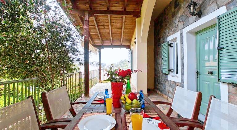 Vacation home with barbeque, garden & terrace — photo 2