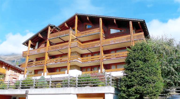 Holiday apartment with 4 rooms for 9 persons — photo 4