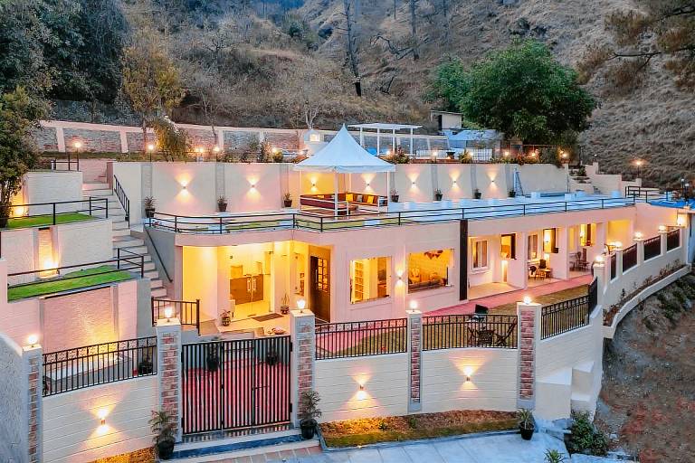 232 m² Villa