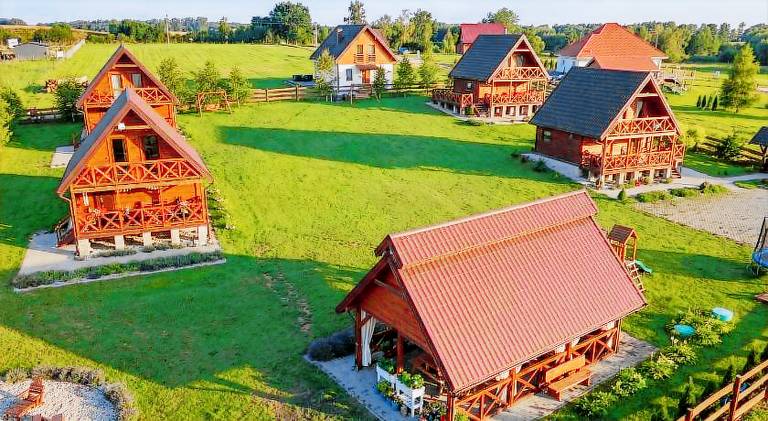 Lodge with garden, patio & barbecue — photo 3