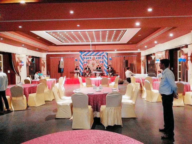 TGN SUITS HOTEL