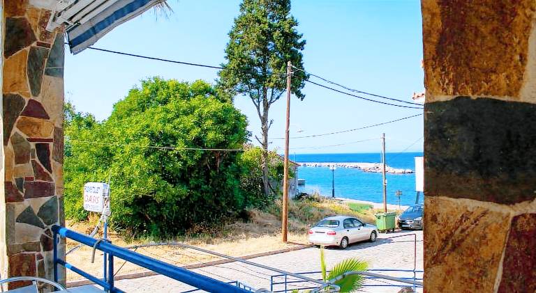 Lovely holiday apartment with yard & terrace | Good for workation | Dogs allowed — photo 3