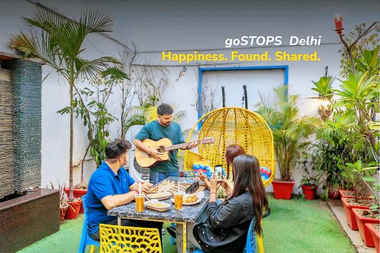 GoSTOPS Delhi - Private Rooms & Dorms in New Delhi