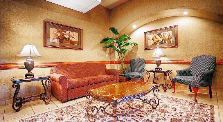 Best Western Casa Villa Suites — photo 5