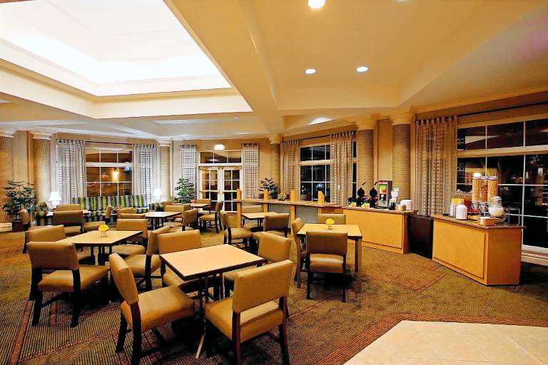 La Quinta Inn & Suites by Wyndham Greensboro NC — photo 5