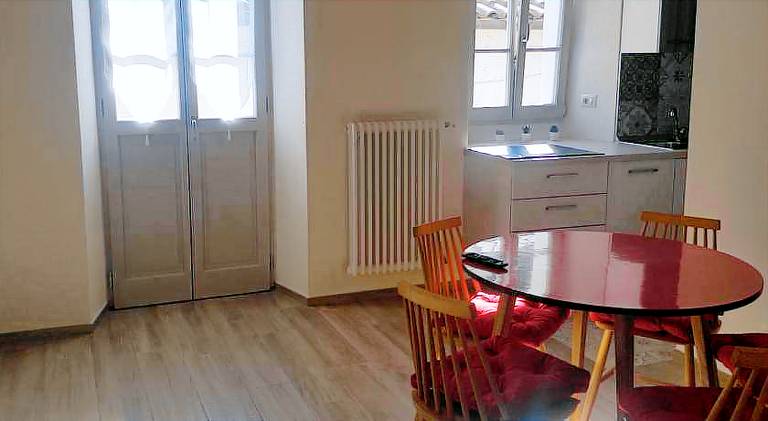 Rental apartment with 2 rooms for 5 persons — photo 5