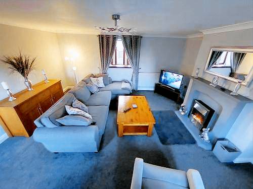 House  Pudsey