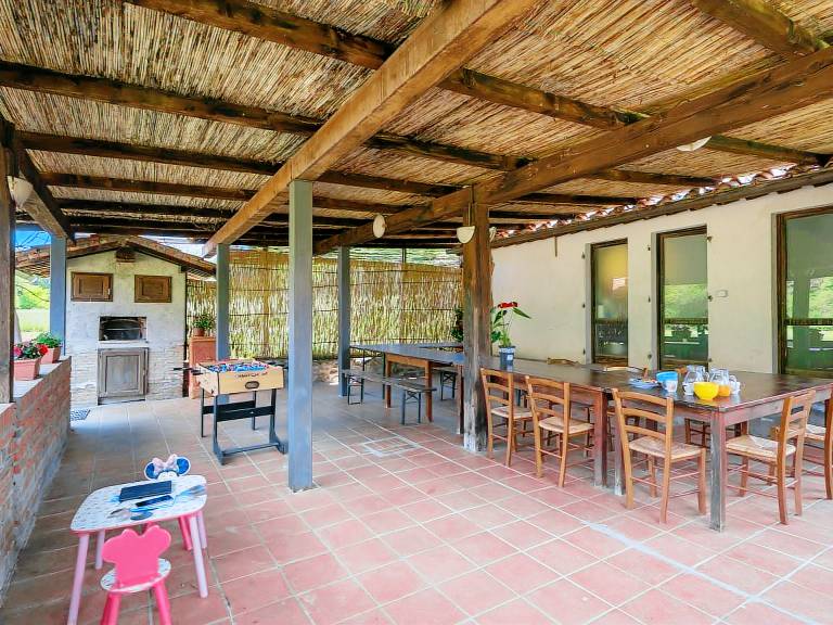 Fully equipped beautiful vacation home with garden, private pool & terrace | Pets allowed — photo 3
