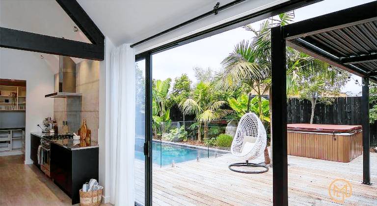 Matakana Luxury Escapes — photo 4