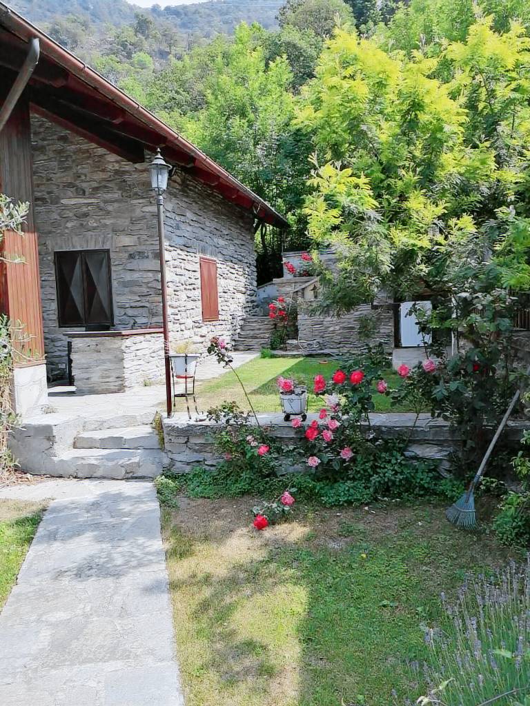 Chalet Borgata Bianchi Inferiori