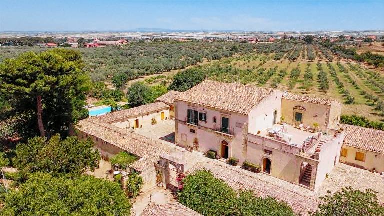 Villa Zottopera: Intera Villa comprendenti tutti gli 8 alloggi tra Suite ed appartamenti — photo 3
