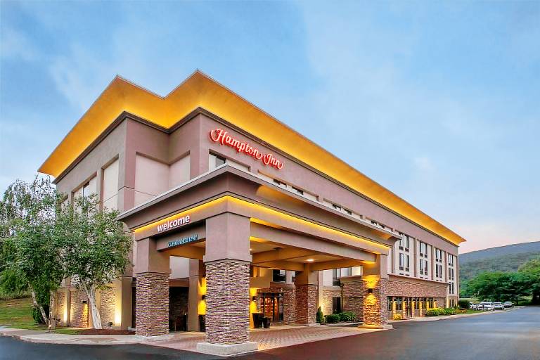 Hampton Inn Fishkill — photo 2