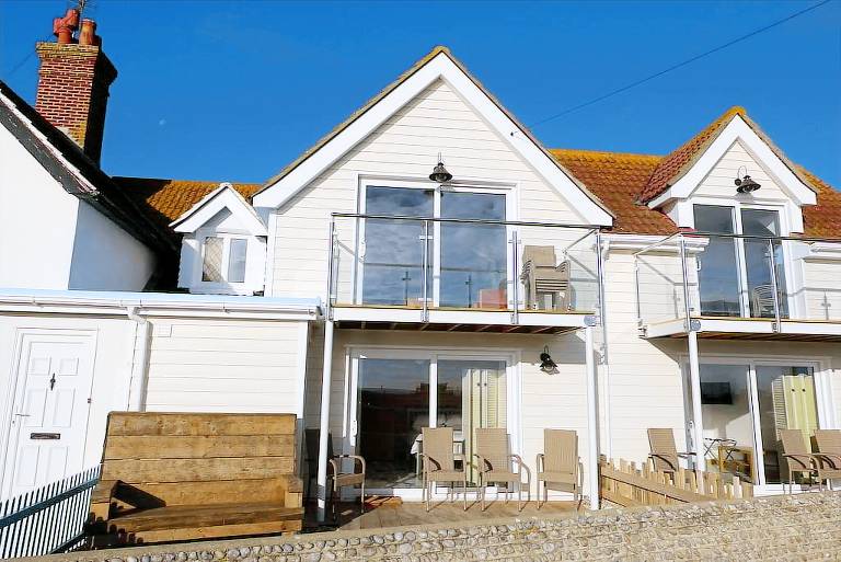House  Selsey