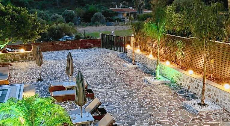 Villa with pool | Dogs allowed — photo 2