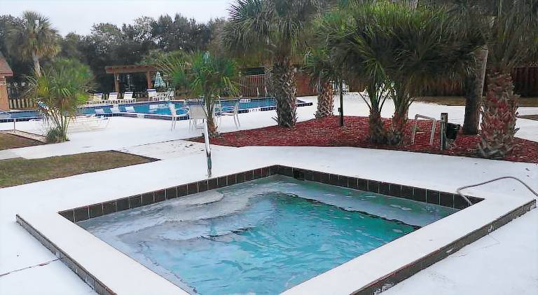 Charlotte Bay Resort — photo 4