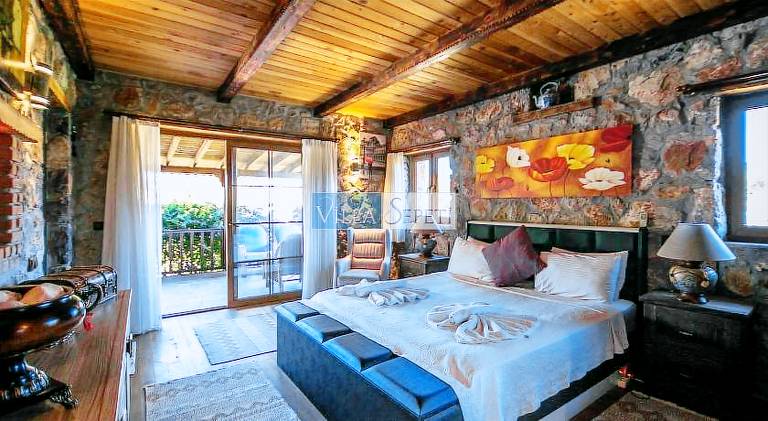 Pleasant villa with jacuzzi, barbecue & patio | Dogs allowed — photo 2