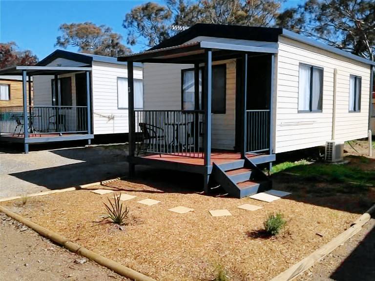 Motel  Goulburn