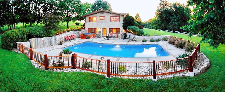 House Milford Lake