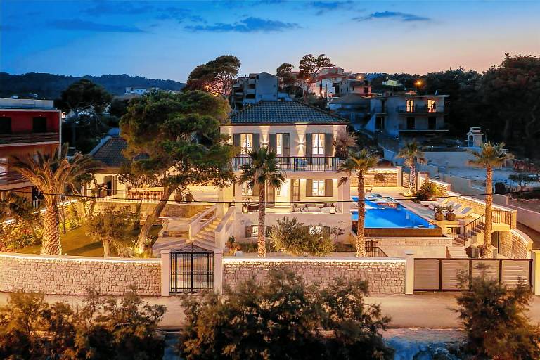 Villa Slatine