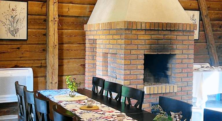 Chalet with hot tub & sauna — photo 5