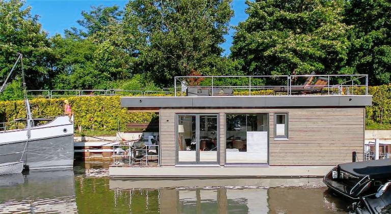 38 m² Hausboot