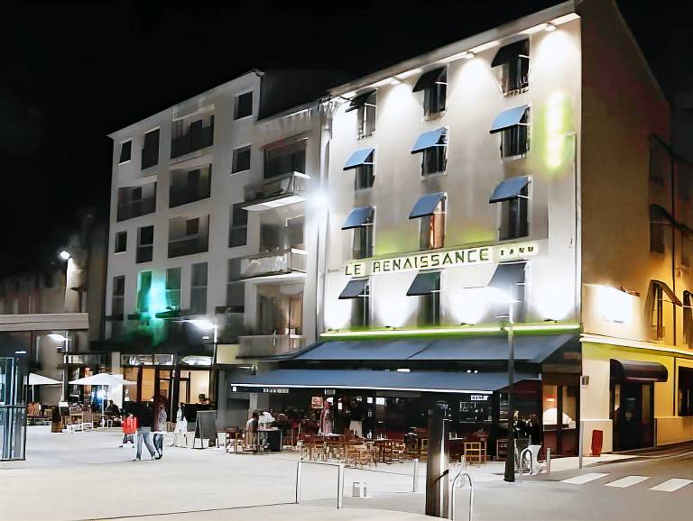 Le Renaissance in Aurillac