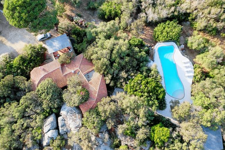 Villa Turalis – tramonti e piscina tra le rocce — photo 5