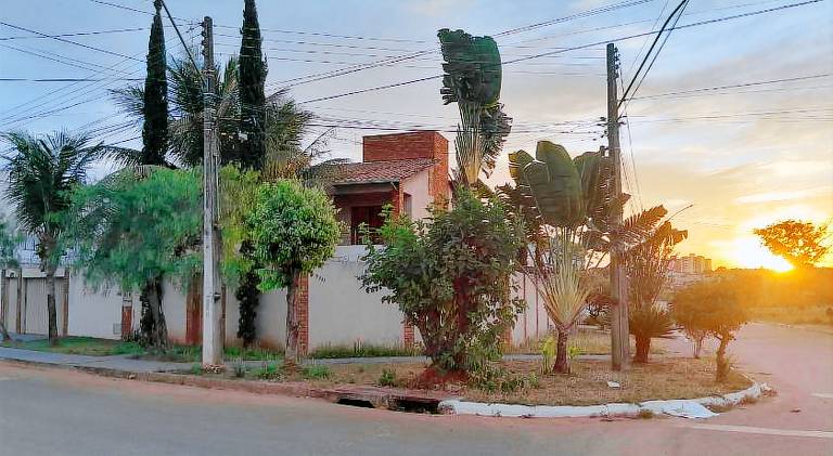 Quarto para casal em Goiania setor Jao in Goiânia