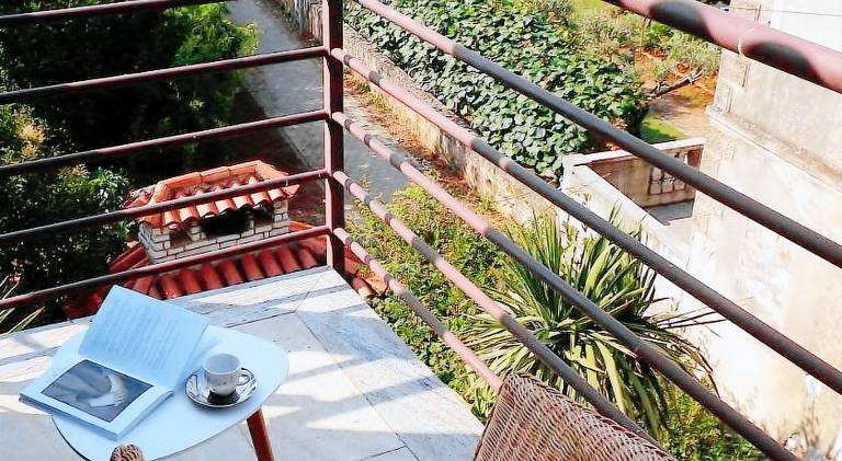 Apartment with grill, garden & terrace — photo 4