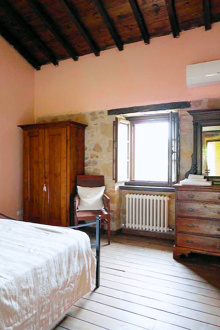 Pietrini - Agriturismo con ristorante: Camera matrimoniale Magnolia — photo 3