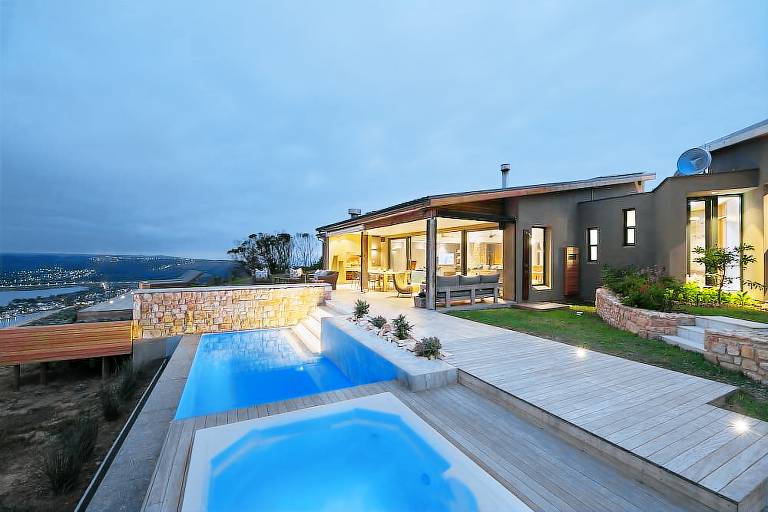 Accommodation  Brenton-on-Sea