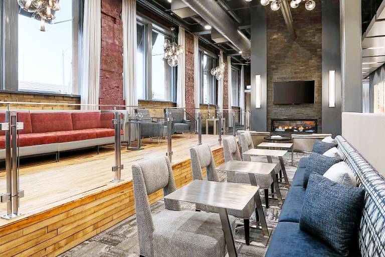 Homewood Suites by Hilton Milwaukee Downtown — photo 4