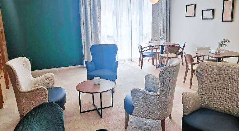 Pleasant serviced apartment with pool, patio & garden | Pets allowed — photo 3