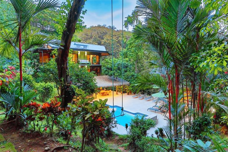 House Manuel Antonio