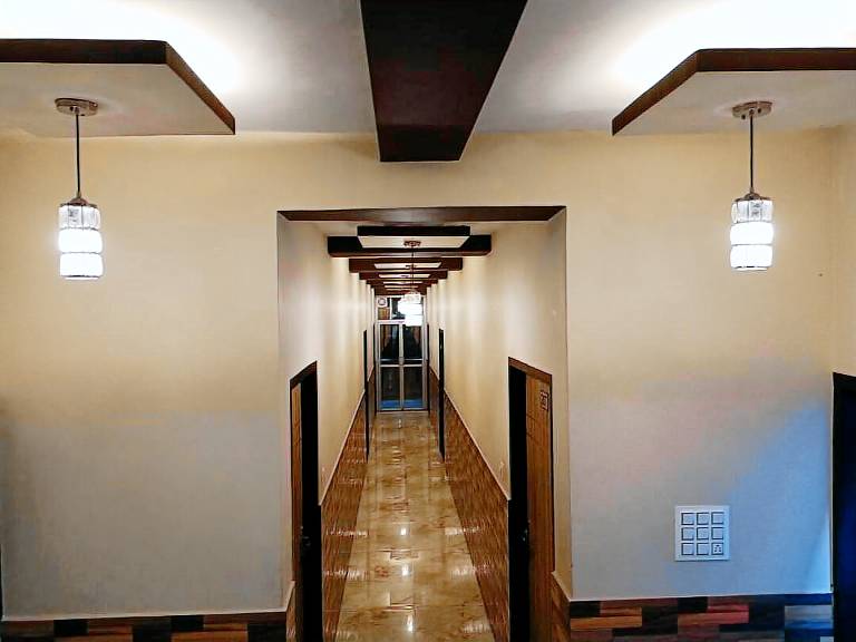 Maan Hotel and Restaurant — photo 4
