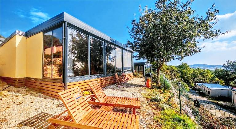 KastHouse Yellow by Vellaris, Luxury Mobile Home in Mali Losinj