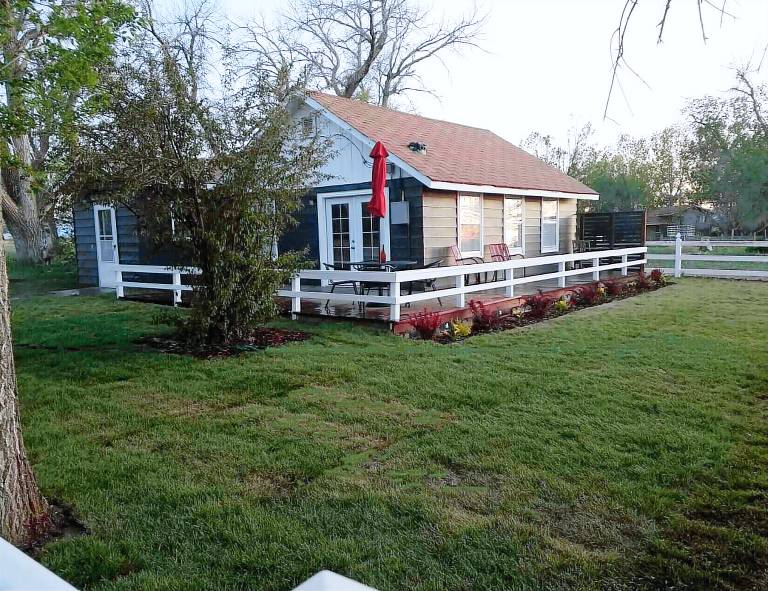 Cottage Riverton