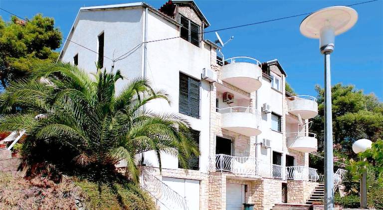 Guest House Alek in Jelsa