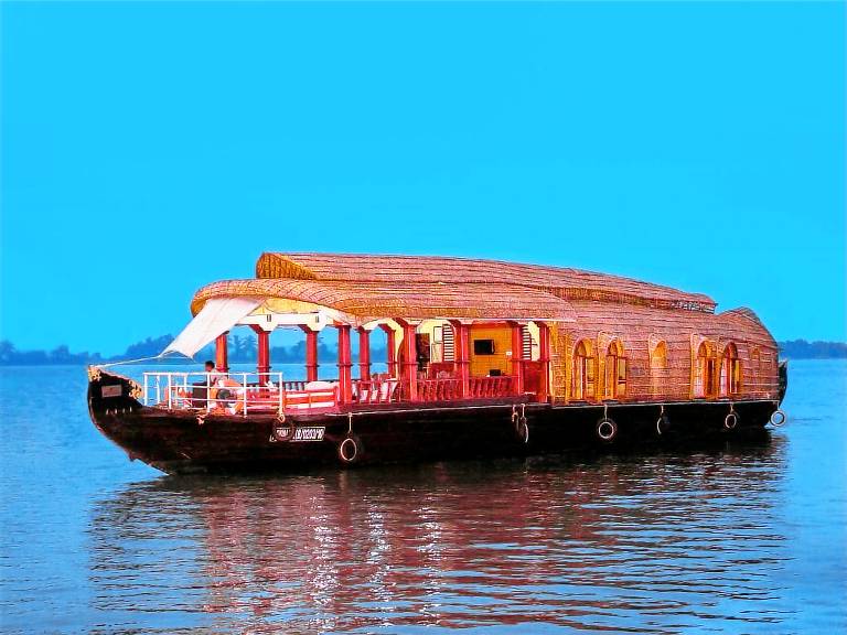 95 m&sup2; Hausboot