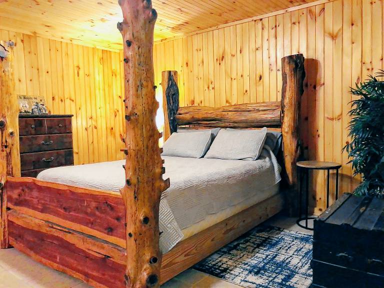 Cabin  Butler