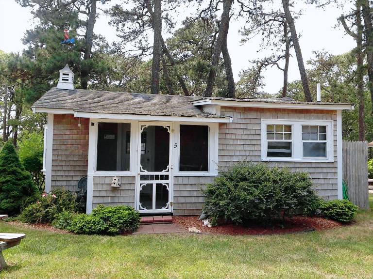Cabin Yarmouth