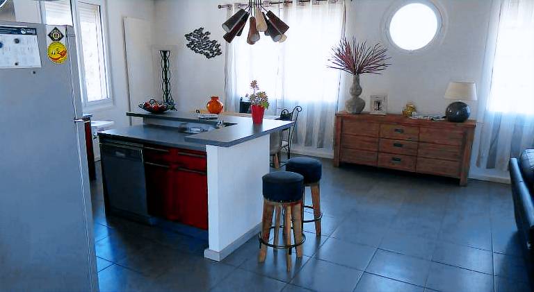 SETE BELLE MAISON DE VILLE 121 m2 A 2 mn DE LA PLAGE AVEC JACUZZI — photo 5