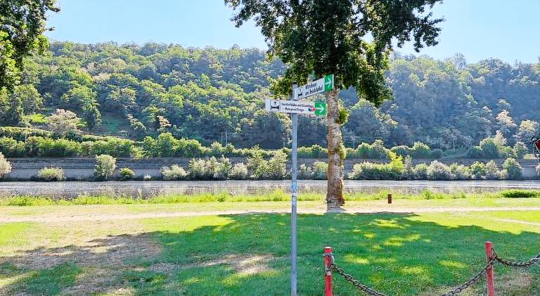 Holiday apartment with 3 rooms for 6 persons — photo 5