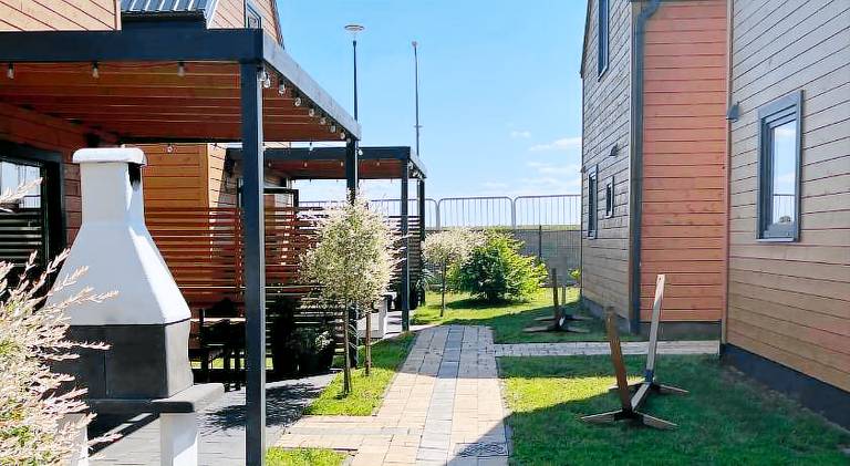 Charming lodge with yard, grill & terrace | Pet-friendly in Rewal
