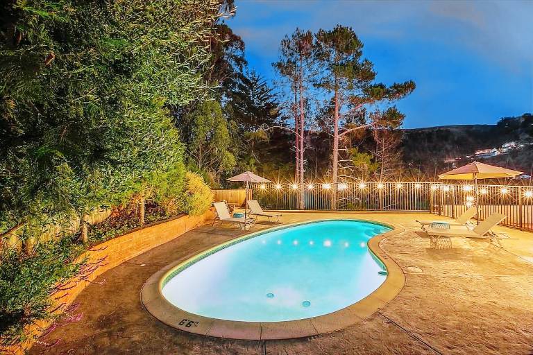 Villa Daly City