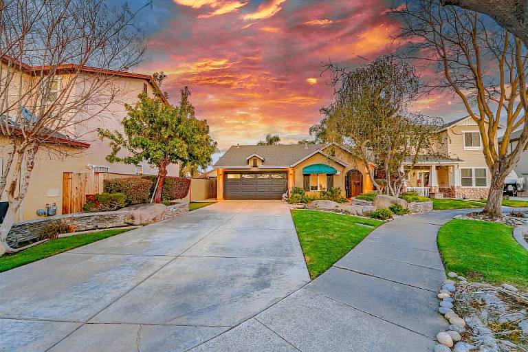 Child-friendly ample house with private pool | Pets allowed — photo 2